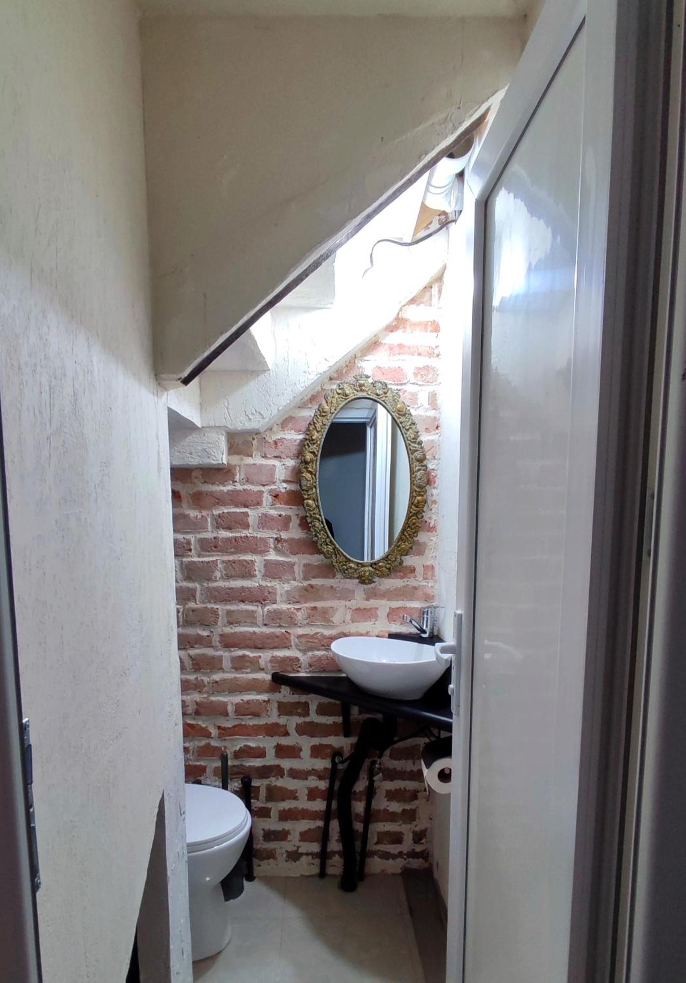 9 Doors Hotel Tbilisi Eksteriør billede