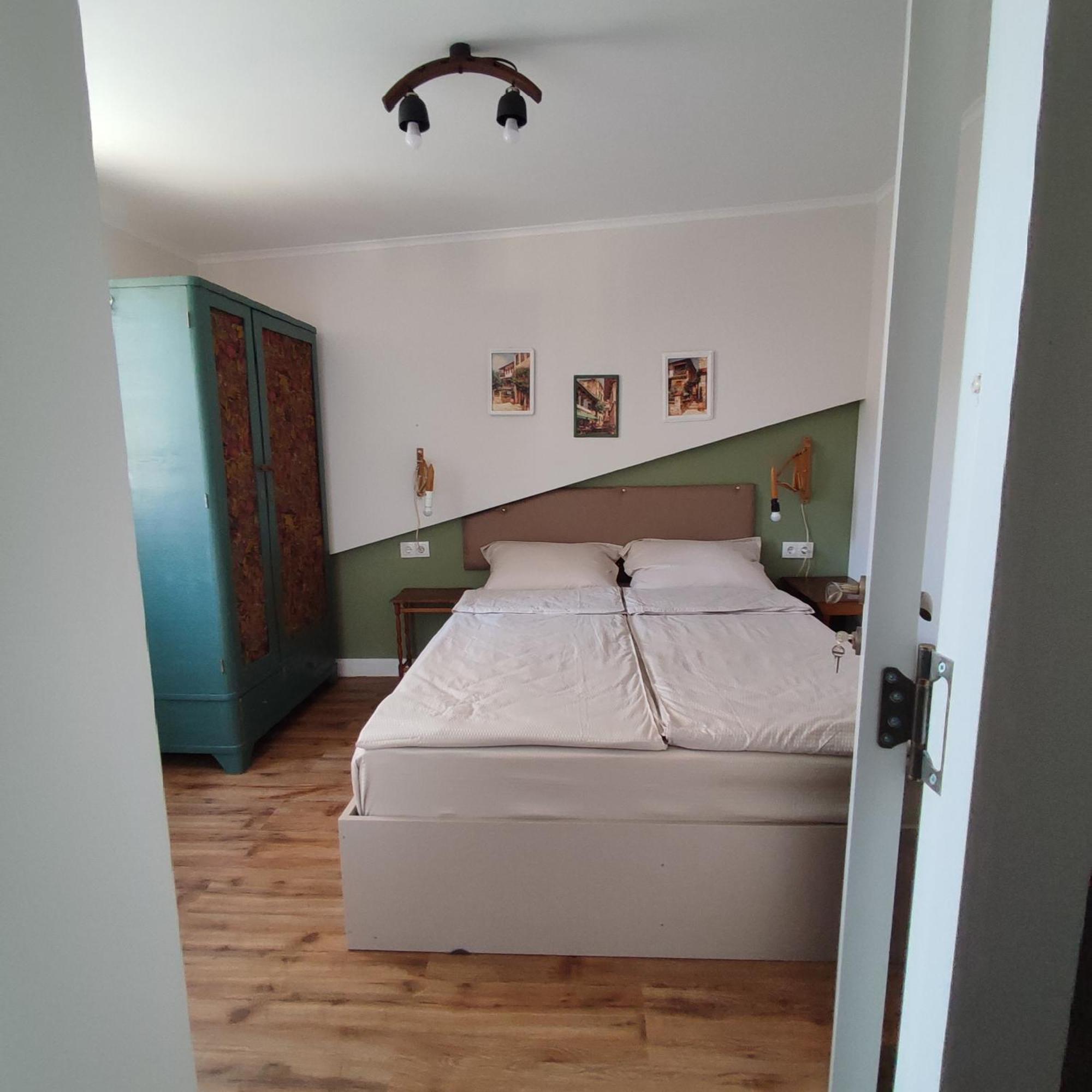 9 Doors Hotel Tbilisi Eksteriør billede